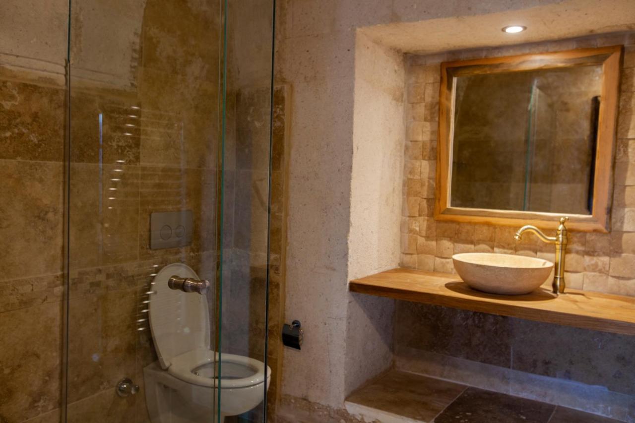 Narcissos Cave Hotel อูร์กุบ ภายนอก รูปภาพ