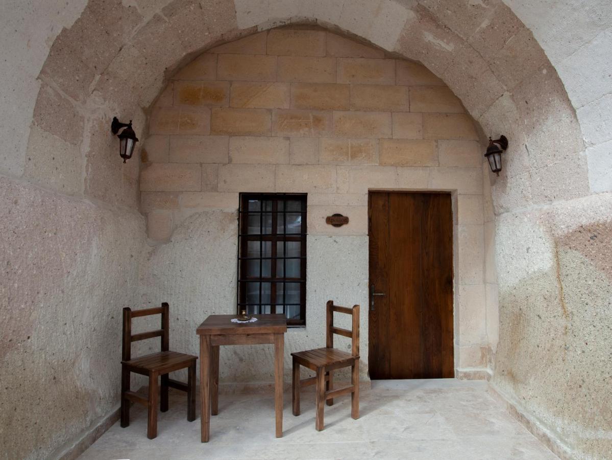 Narcissos Cave Hotel อูร์กุบ ภายนอก รูปภาพ