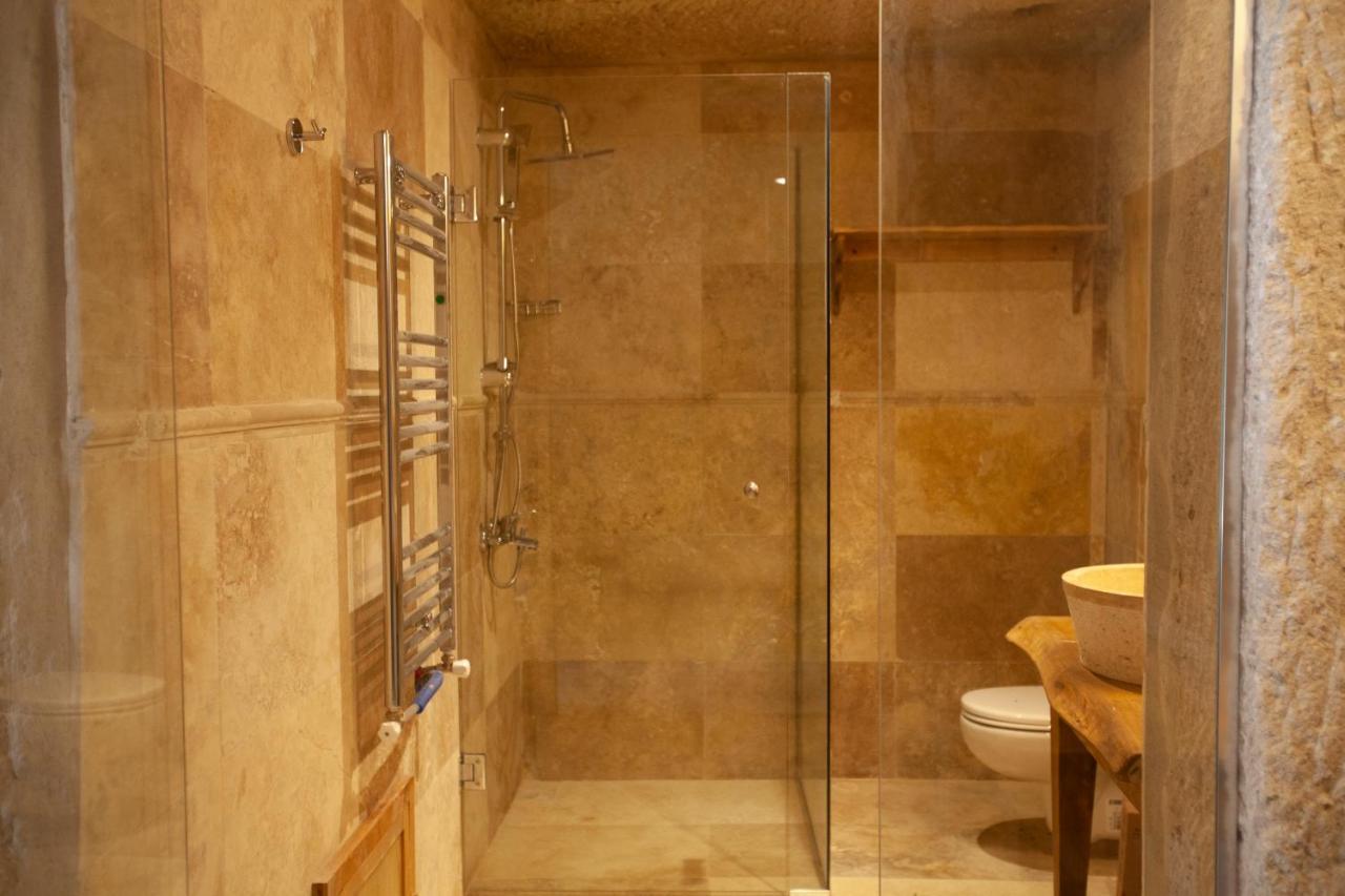 Narcissos Cave Hotel อูร์กุบ ภายนอก รูปภาพ