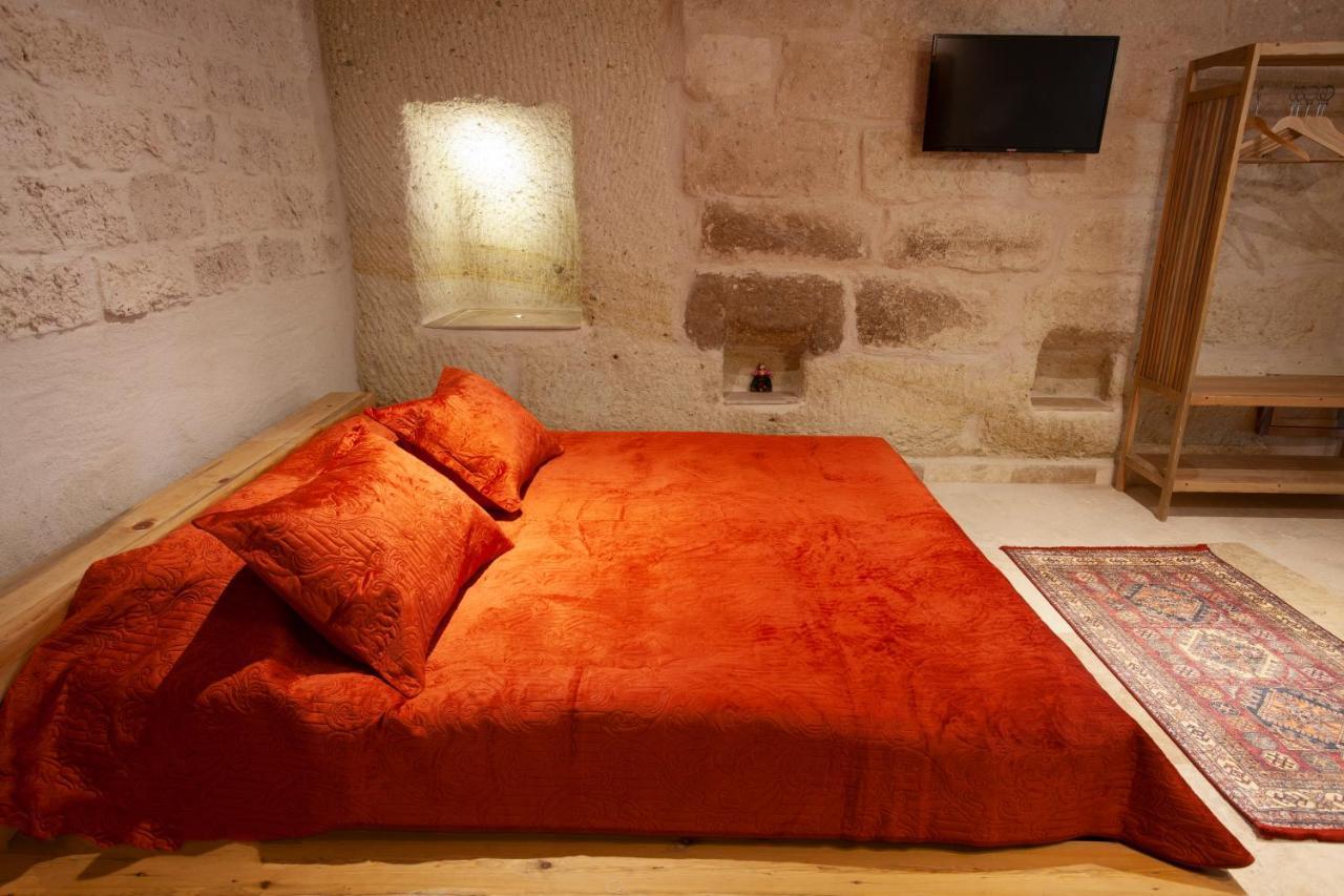 Narcissos Cave Hotel อูร์กุบ ภายนอก รูปภาพ
