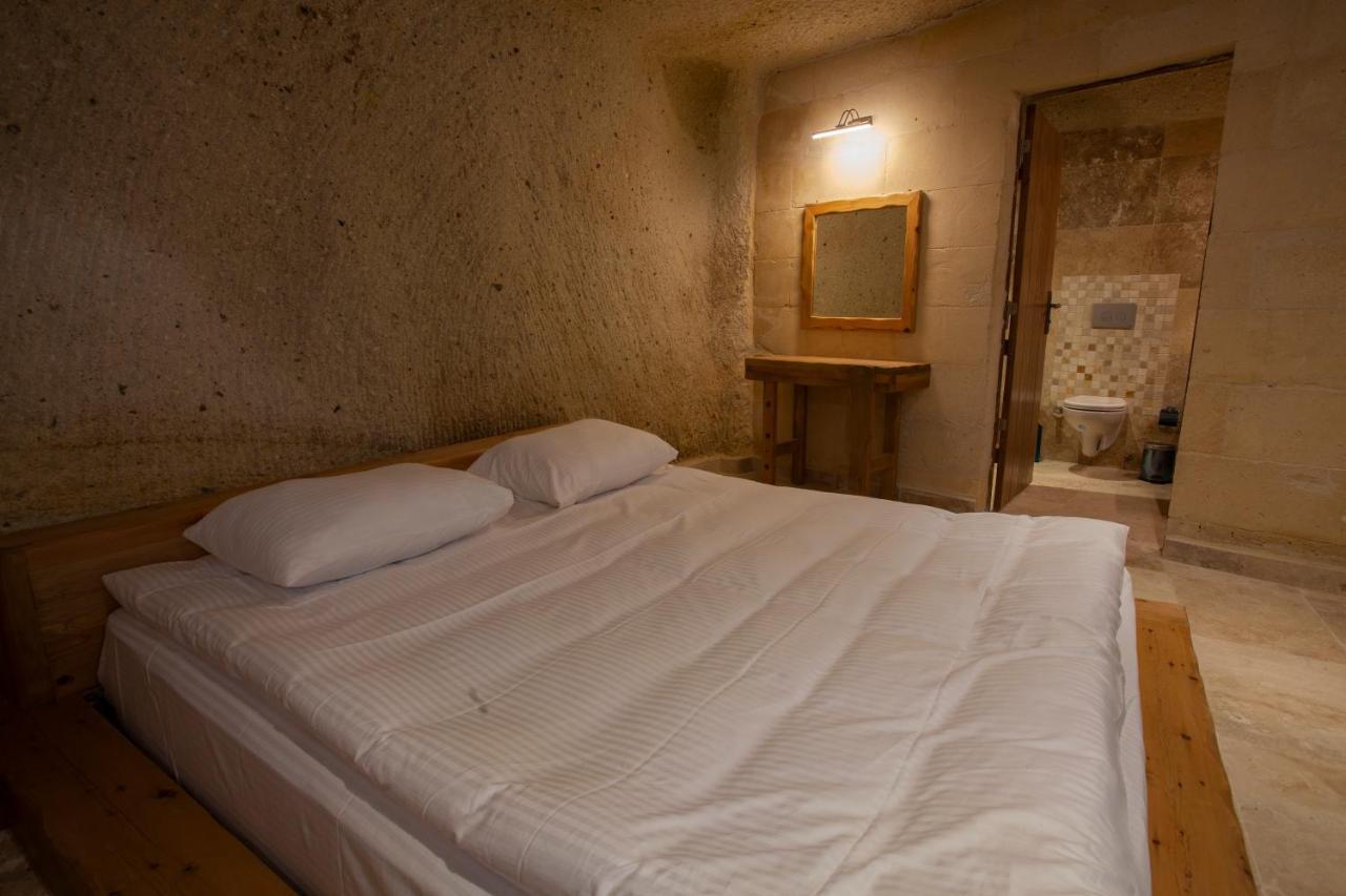 Narcissos Cave Hotel อูร์กุบ ภายนอก รูปภาพ