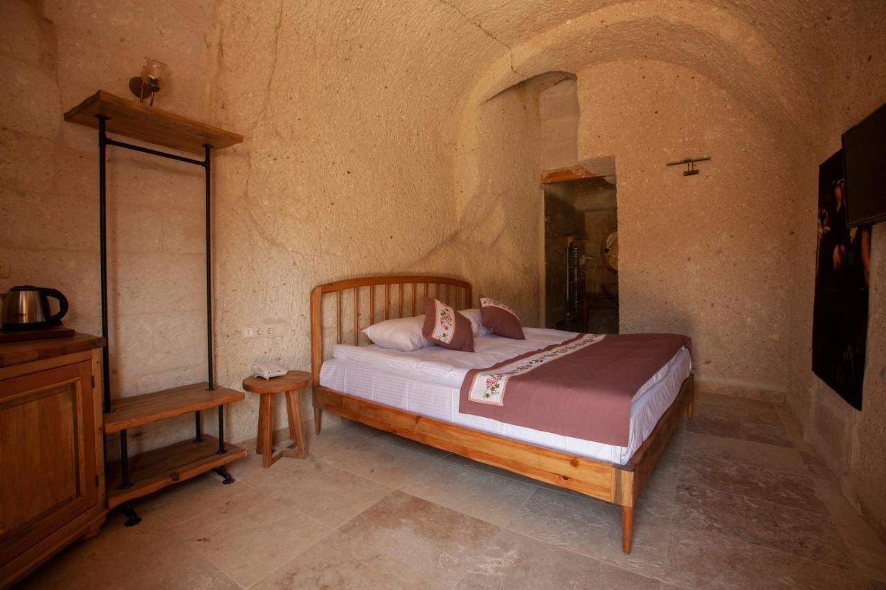 Narcissos Cave Hotel อูร์กุบ ภายนอก รูปภาพ